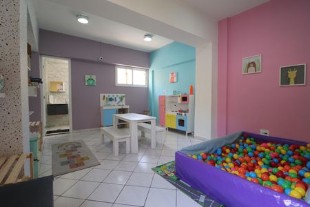 Apartamento para alugar com 55m², 3 quartos e 1 vagaÁrea comum - Brinquedoteca