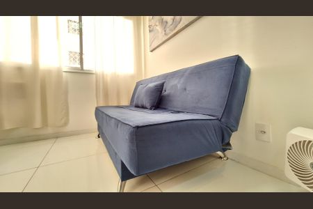 Apartamento à venda com 38m², 2 quartos e sem vaga Apartamento à venda com 38m², 2 quartos e sem vagaSala