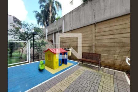 Apartamento à venda com 31m², 1 quarto e sem vaga Apartamento à venda com 31m², 1 quarto e sem vagaÁrea comum - Parque Infantil