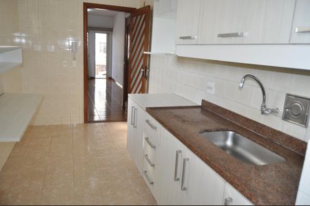 Apartamento à venda com 65m², 2 quartos e 1 vagaCozinha