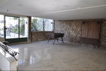 Apartamento à venda com 65m², 2 quartos e 1 vagaÁrea comum