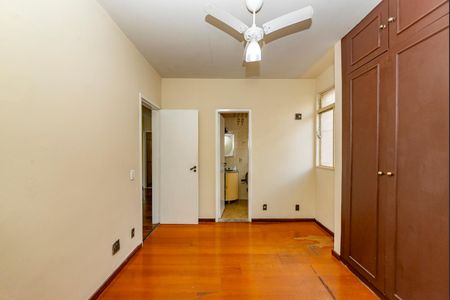 Apartamento para alugar com 85m², 3 quartos e 1 vaga Apartamento para alugar com 85m², 3 quartos e 1 vagaSuíte