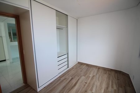 Quarto 1 de apartamento para alugar com 3 quartos, 145m² em Novo Eldorado, Contagem