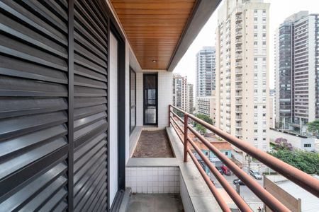 Apartamento à venda com 189m², 3 quartos e 3 vagas Apartamento à venda com 189m², 3 quartos e 3 vagasVaranda do Quarto