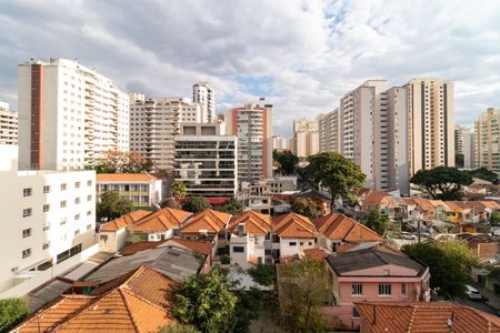 Apartamento à venda com 189m², 3 quartos e 3 vagas Apartamento à venda com 189m², 3 quartos e 3 vagasQuarto de Serviço - Vista
