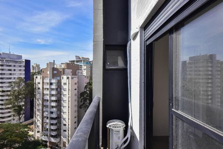 Apartamento para alugar com 62m², 1 quarto e 1 vaga Apartamento para alugar com 62m², 1 quarto e 1 vagaVaranda da Suíte
