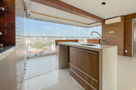 Apartamento à venda com 149m², 3 quartos e 3 vagas Apartamento à venda com 149m², 3 quartos e 3 vagasVaranda da Sala