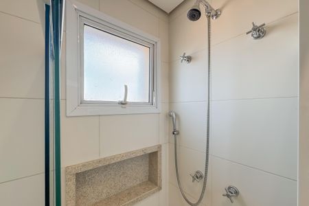 Apartamento à venda com 149m², 3 quartos e 3 vagas Apartamento à venda com 149m², 3 quartos e 3 vagasBanheiro da Suíte 2