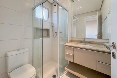 Apartamento à venda com 149m², 3 quartos e 3 vagas Apartamento à venda com 149m², 3 quartos e 3 vagasBanheiro da Suíte 2