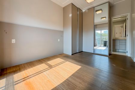 Apartamento à venda com 149m², 3 quartos e 3 vagas Apartamento à venda com 149m², 3 quartos e 3 vagasSuíte 3