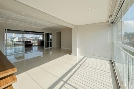 Apartamento à venda com 149m², 3 quartos e 3 vagas Apartamento à venda com 149m², 3 quartos e 3 vagasVaranda da Sala