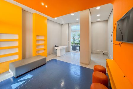 Apartamento à venda com 149m², 3 quartos e 3 vagas Apartamento à venda com 149m², 3 quartos e 3 vagasÁrea comum - Sala de Trabalho