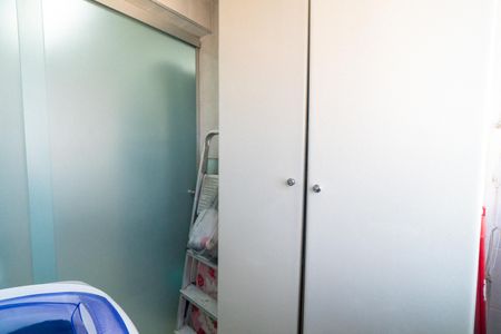 Apartamento à venda com 60m², 2 quartos e 1 vaga Apartamento à venda com 60m², 2 quartos e 1 vagaLavanderia