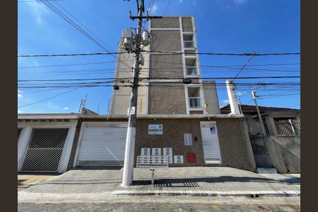 Apartamento à venda com 44m², 2 quartos e 1 vaga Apartamento à venda com 44m², 2 quartos e 1 vagaFachada