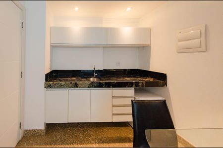 Apartamento à venda com 29m², 1 quarto e sem vaga Apartamento à venda com 29m², 1 quarto e sem vagaSala/Cozinha