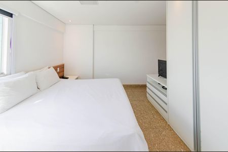 Apartamento à venda com 29m², 1 quarto e sem vaga Apartamento à venda com 29m², 1 quarto e sem vagaSuíte