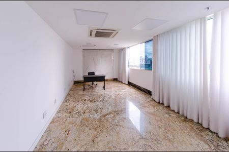 Apartamento à venda com 29m², 1 quarto e sem vaga Apartamento à venda com 29m², 1 quarto e sem vagaÁrea comum