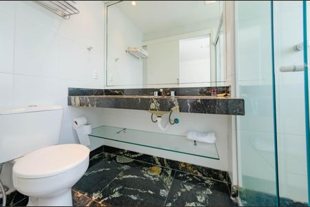 Apartamento à venda com 29m², 1 quarto e sem vaga Apartamento à venda com 29m², 1 quarto e sem vagaBanheiro Suíte