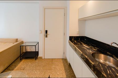 Apartamento à venda com 29m², 1 quarto e sem vaga Apartamento à venda com 29m², 1 quarto e sem vagaSala/Cozinha