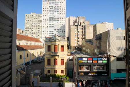 Apartamento à venda com 85m², 3 quartos e sem vaga Apartamento à venda com 85m², 3 quartos e sem vagaVista do Quarto 2