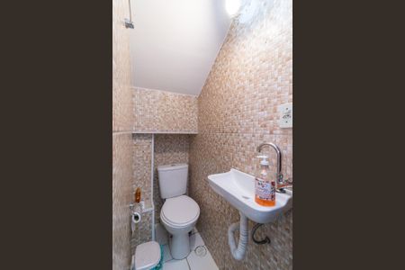 Casa de condomínio à venda com 74m², 2 quartos e 1 vagaLavabo