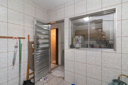 Casa de condomínio à venda com 74m², 2 quartos e 1 vagaÁrea de Serviço