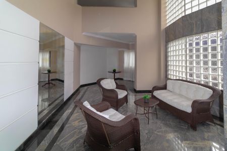 Apartamento à venda com 115m², 3 quartos e 2 vagasHall social