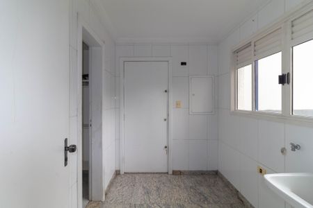 Apartamento à venda com 115m², 3 quartos e 2 vagasÁrea de Serviço