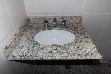 Apartamento à venda com 115m², 3 quartos e 2 vagasBanheiro da Suíte 2