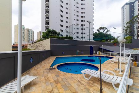 Apartamento à venda com 115m², 3 quartos e 2 vagasÁrea comum - Piscina