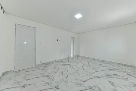 Casa à venda com 250m², 4 quartos e 9 vagasSuíte 1