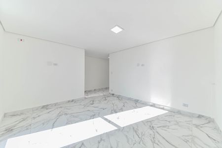 Casa à venda com 250m², 4 quartos e 9 vagasSuíte 2