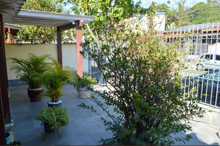 Casa de condomínio para alugar com 153m², 3 quartos e 1 vagaQuintal