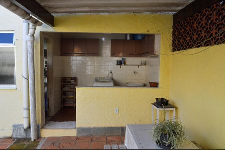 Casa de condomínio para alugar com 153m², 3 quartos e 1 vagaÁrea de Serviço