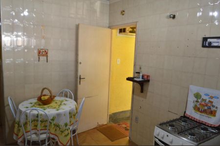 Casa de condomínio para alugar com 153m², 3 quartos e 1 vagaCozinha