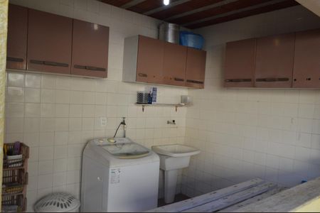 Casa de condomínio para alugar com 153m², 3 quartos e 1 vagaÁrea de Serviço