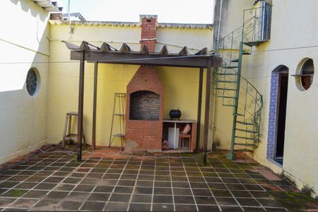 Casa de condomínio para alugar com 153m², 3 quartos e 1 vagaChurrasqueira