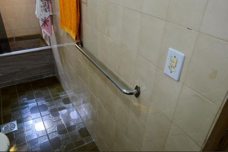 Casa de condomínio para alugar com 153m², 3 quartos e 1 vagaBanheiro da Suíte