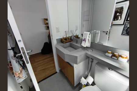 Apartamento à venda com 45m², 2 quartos e 1 vaga Apartamento à venda com 45m², 2 quartos e 1 vagaBanheiro Social