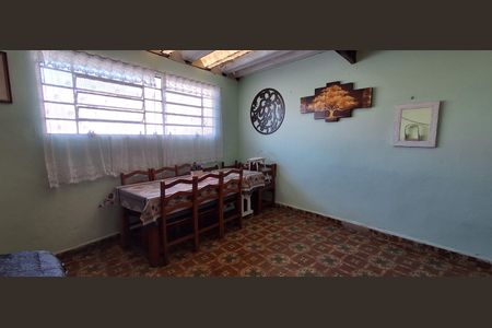 Casa à venda com 134m², 3 quartos e 3 vagas Casa à venda com 134m², 3 quartos e 3 vagasÁrea gourmet