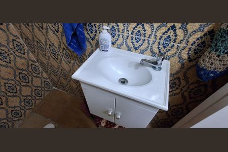 Casa à venda com 134m², 3 quartos e 3 vagas Casa à venda com 134m², 3 quartos e 3 vagasBanheiro Social 2