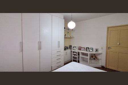 Casa à venda com 134m², 3 quartos e 3 vagas Casa à venda com 134m², 3 quartos e 3 vagasQuarto 1