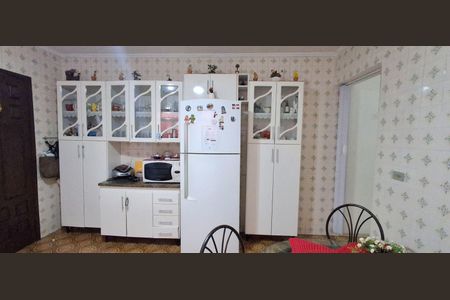 Casa à venda com 134m², 3 quartos e 3 vagas Casa à venda com 134m², 3 quartos e 3 vagasCozinha