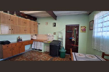 Casa à venda com 134m², 3 quartos e 3 vagas Casa à venda com 134m², 3 quartos e 3 vagasÁrea de Serviço