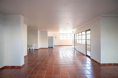Apartamento à venda com 59m², 2 quartos e 1 vaga Apartamento à venda com 59m², 2 quartos e 1 vagaÁrea comum - Salão de festas