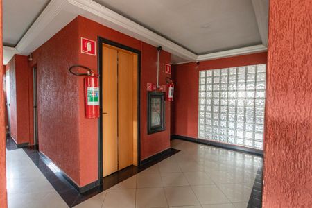 Apartamento à venda com 59m², 2 quartos e 1 vaga Apartamento à venda com 59m², 2 quartos e 1 vagaHall de entrada