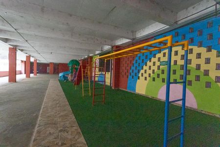 Apartamento à venda com 59m², 2 quartos e 1 vaga Apartamento à venda com 59m², 2 quartos e 1 vagaÁrea comum - Playground