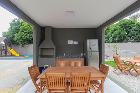 Apartamento para alugar com 36m², 2 quartos e sem vaga Apartamento para alugar com 36m², 2 quartos e sem vagaÁrea comum - Churrasqueira
