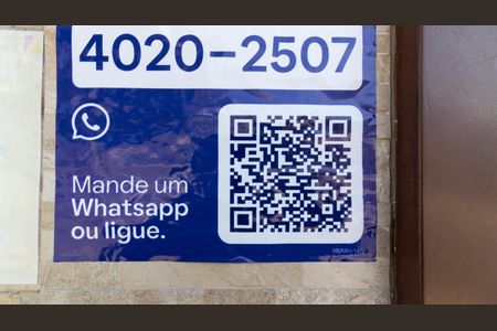 Casa à venda com 328m², 4 quartos e 8 vagasPlaquinha