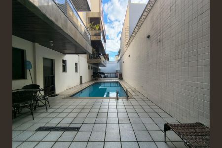 Apartamento à venda com 115m², 4 quartos e 2 vagasÁrea Comum - Piscina